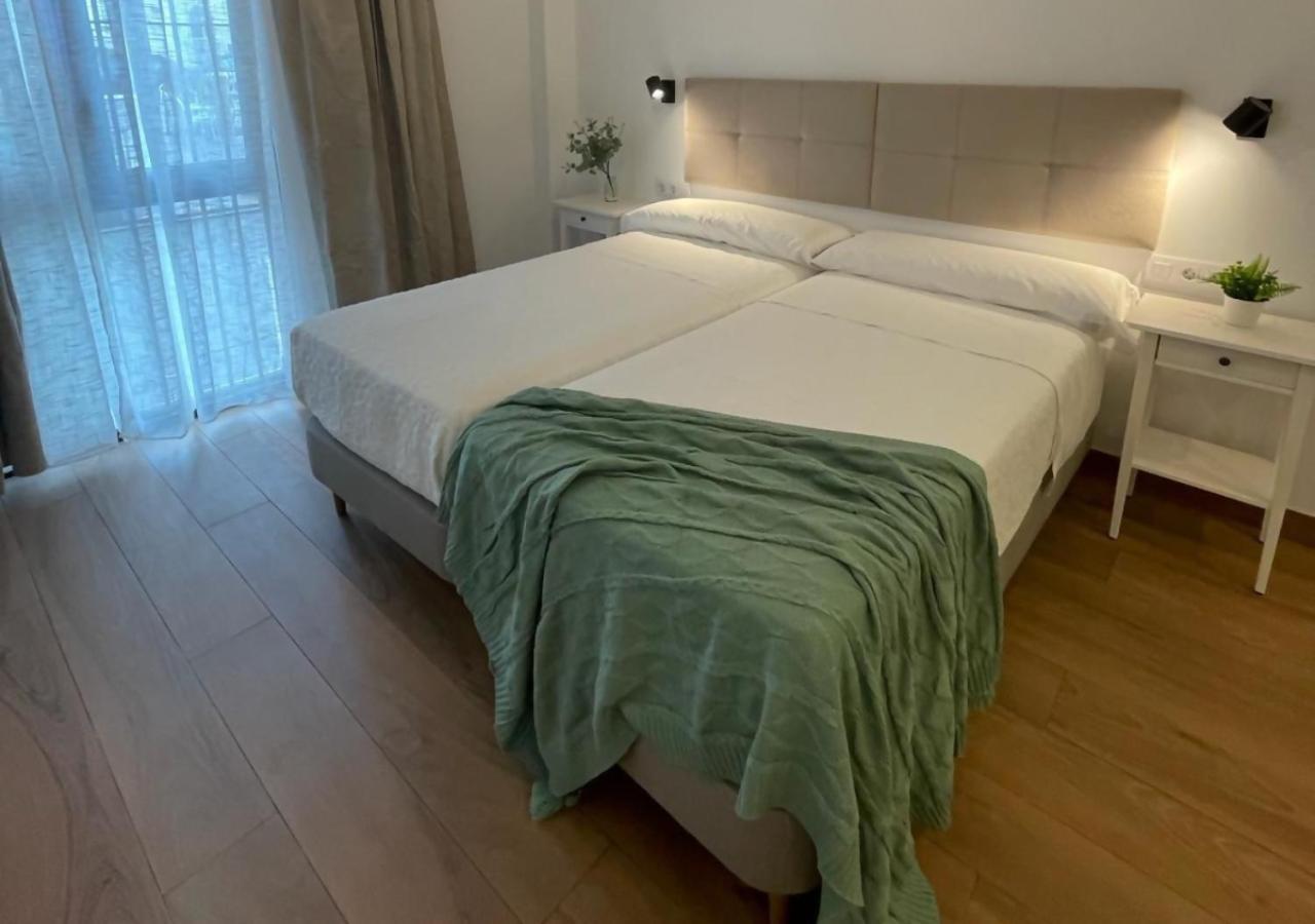 Global Suites Sevilla エクステリア 写真