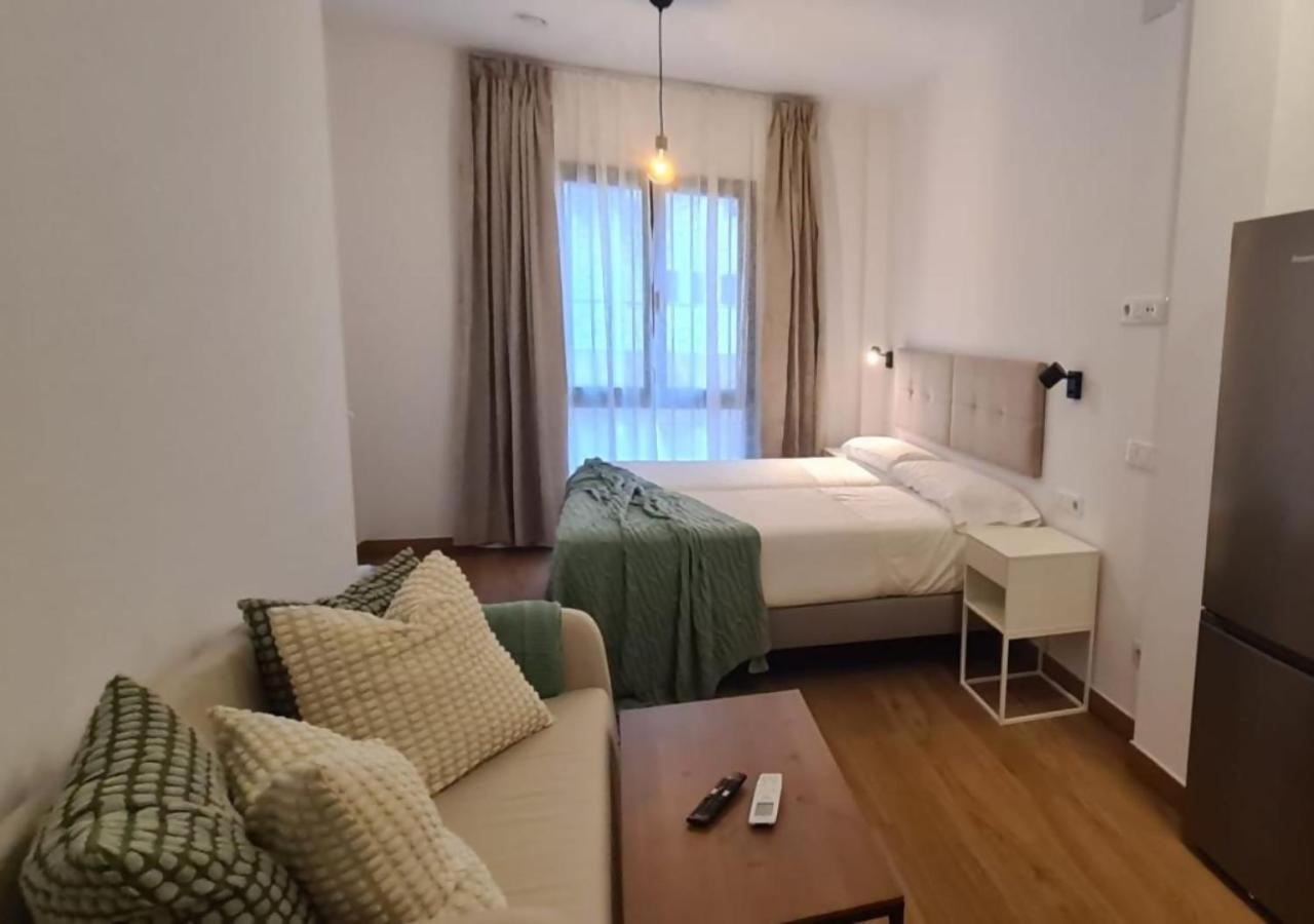 Global Suites Sevilla エクステリア 写真