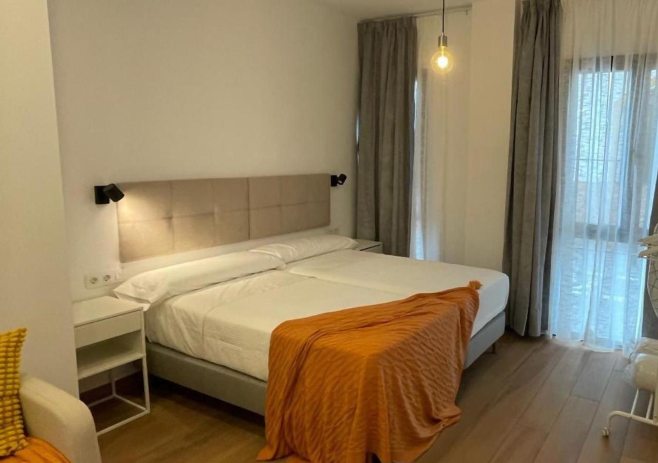 Global Suites Sevilla エクステリア 写真