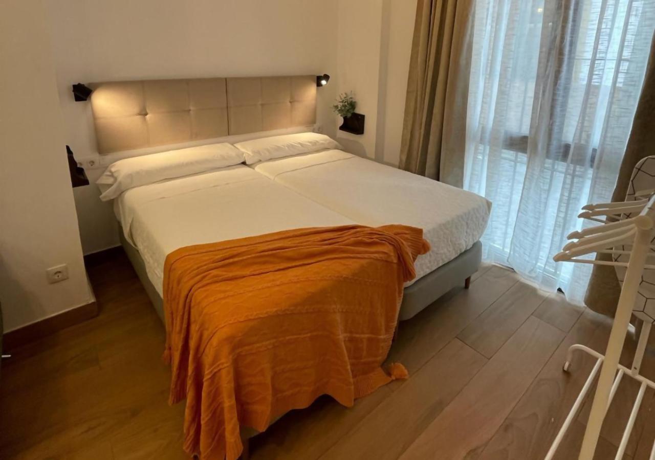 Global Suites Sevilla エクステリア 写真